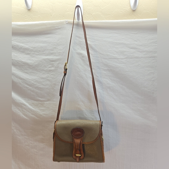 Vintage Dooney & Bourke Essex Brown Leather Beige Brown Crossbody - Picture 11 of 12